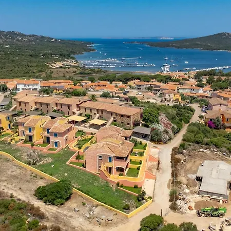 דירה Bilancia Iv 30' Porto Cervo, Private Garden & Sea View פורטו פוצו