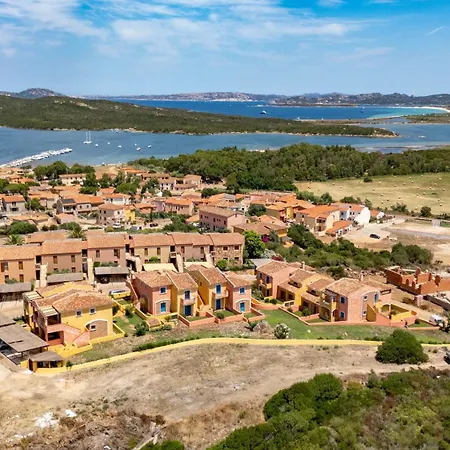 Bilancia Iv 30' Porto Cervo, Private Garden & Sea View Apartmán *