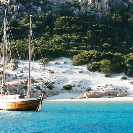 Bilancia Iv 30' Porto Cervo, Private Garden & Sea View Апартаменты